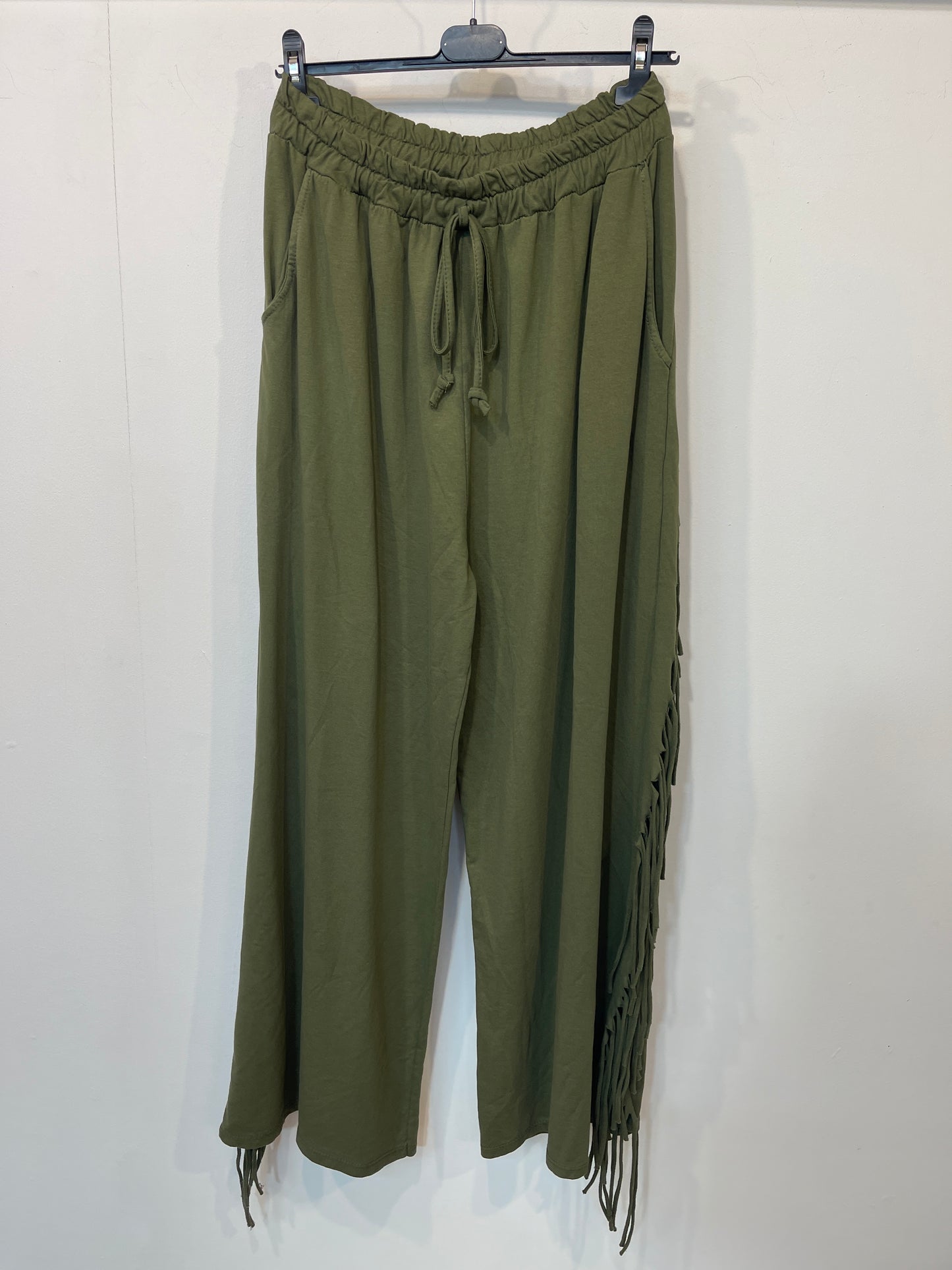 Pantalón África