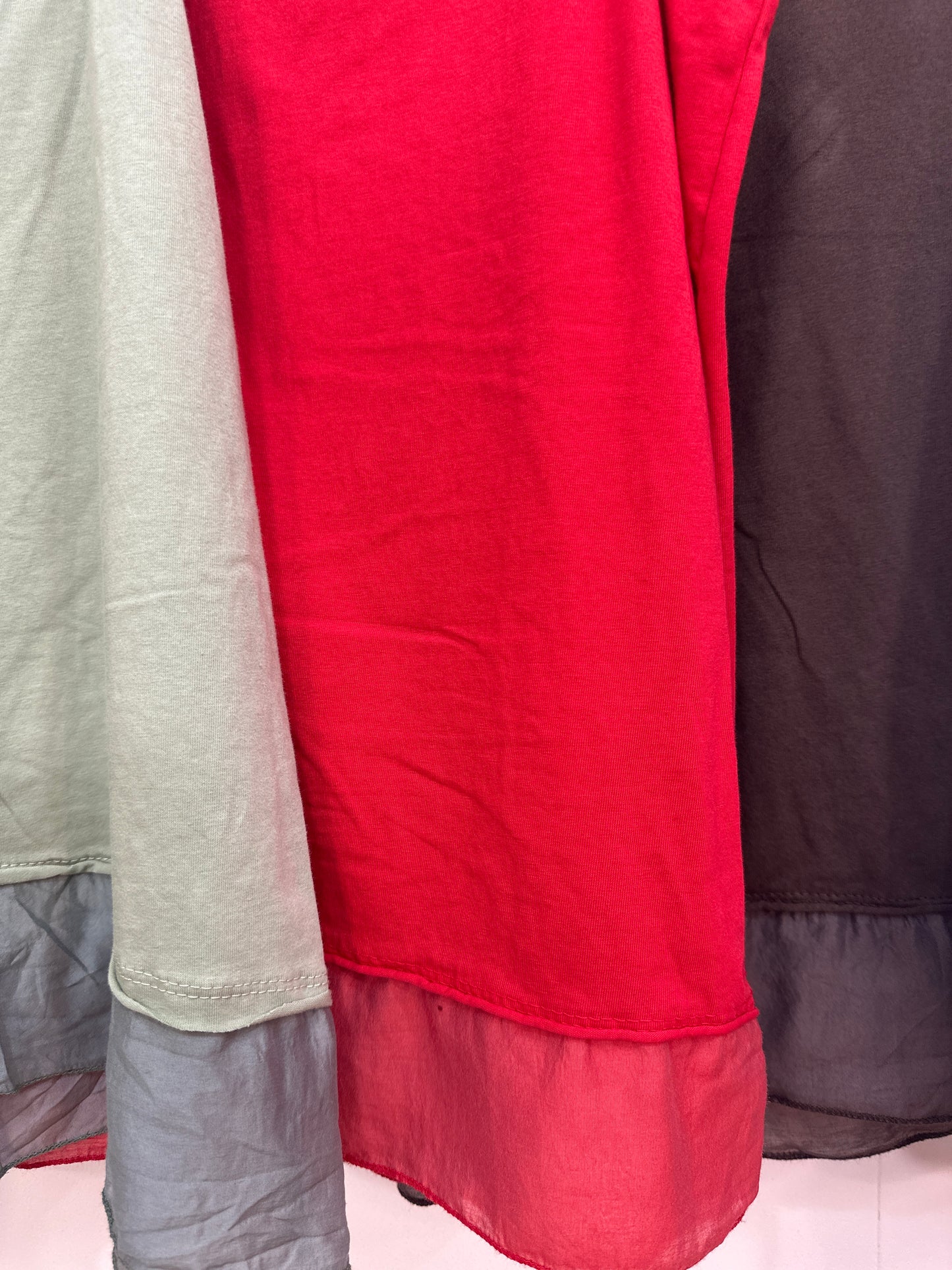 Camiseta Adina