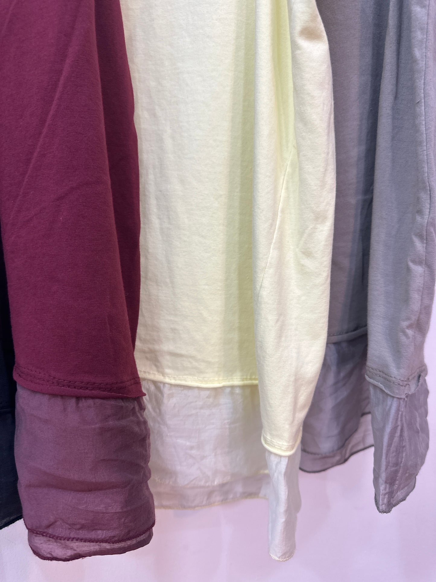 Camiseta Adina