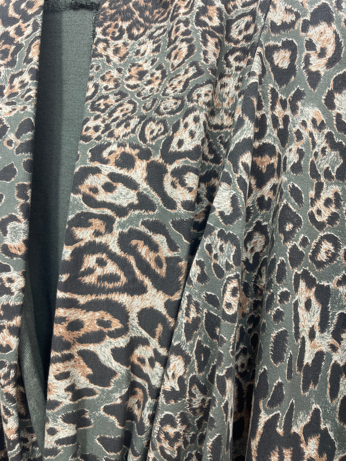 Casaca Leopardo+Colores